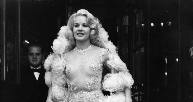 Herečka Carroll Baker