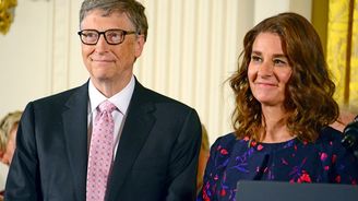 Bill a Melinda Gatesovi se po 27 letech rozvádí. Společně ale dál povedou jejich nadaci 