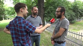 Petr a Jan – pár, jehož příběh zrušil zákaz adopcí dětí homosexuálními páry.