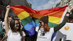 Festival Prague Pride začal. Karnevalový průvod je jen jednou ze 130 akcí, které se během týdne konají.