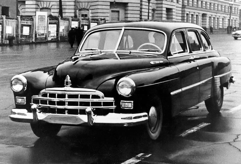 GAZ-12 ZIM (1950)