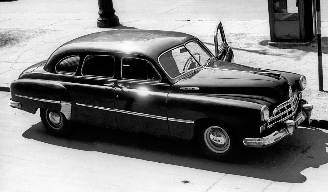 GAZ-12 ZIM (1950)