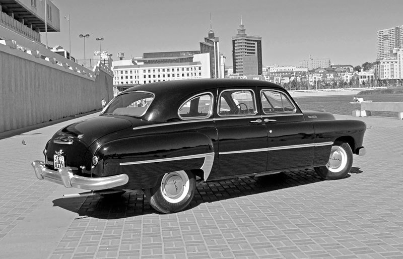 GAZ-12 ZIM (1950)