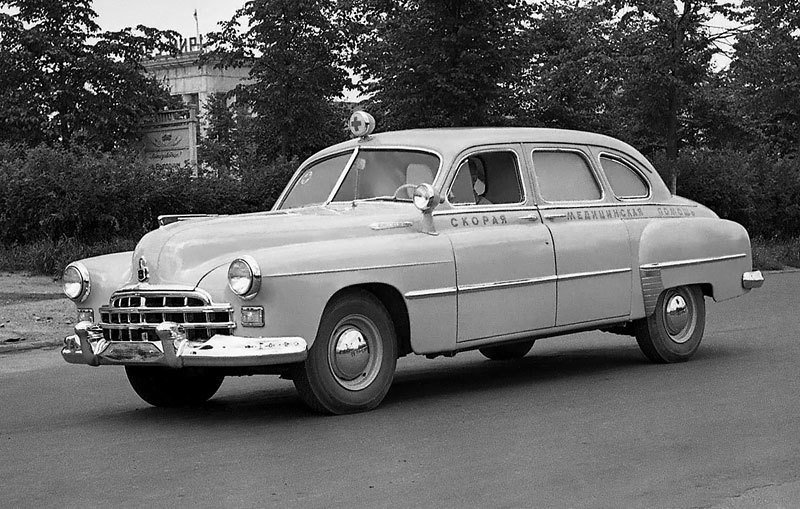 GAZ-12 ZIM (1951)