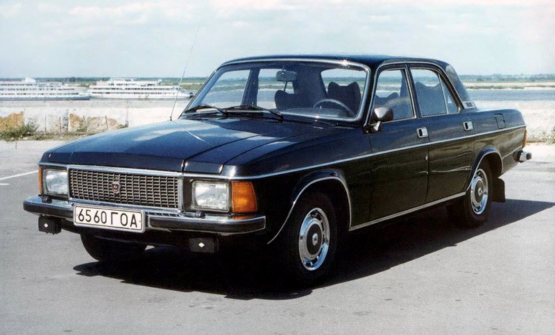 GAZ-3102 Volha (předsériová) (1980)