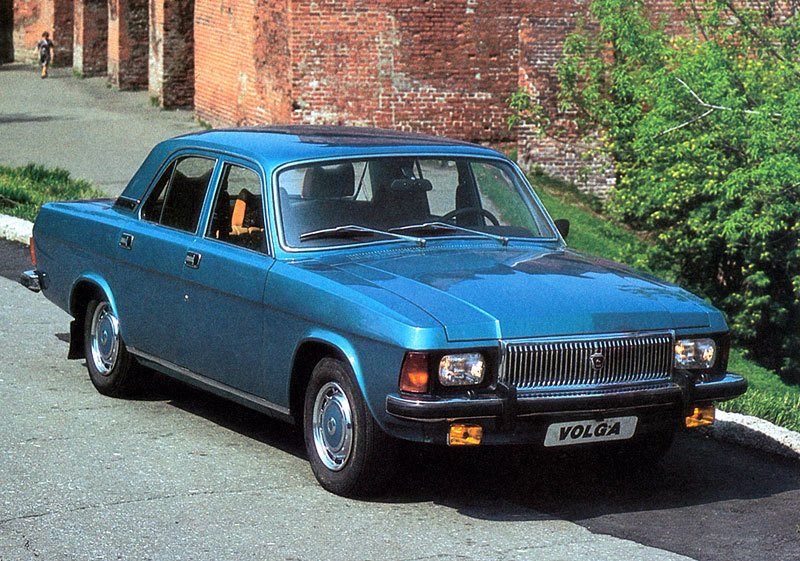 GAZ-3102 Volha (předsériová) (1980)