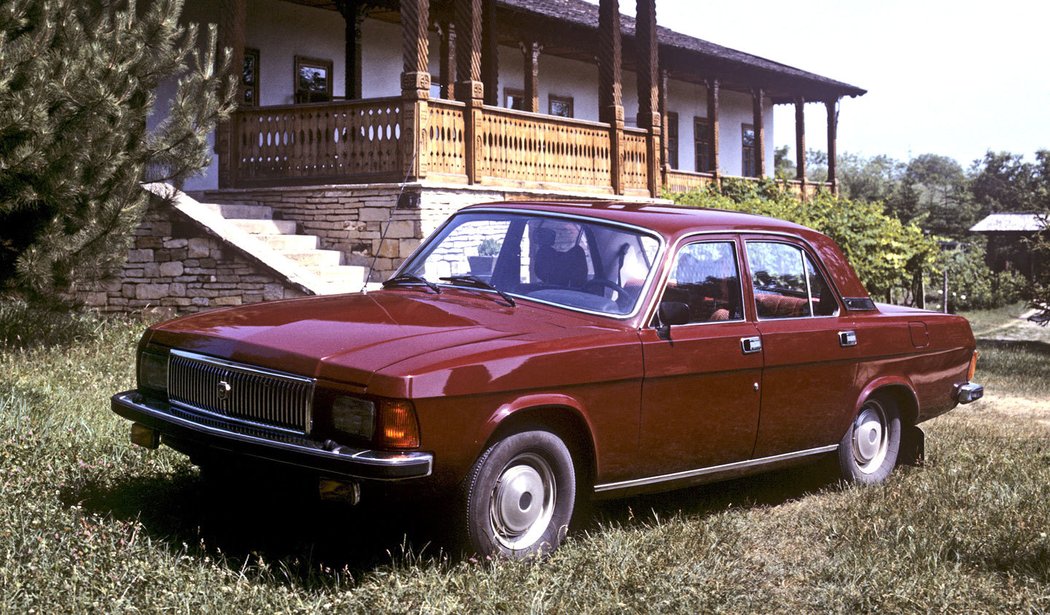 GAZ-3102 Volha (1981)