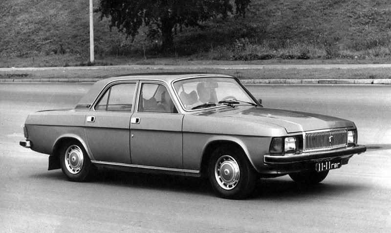 GAZ-3102 Volha (1981)