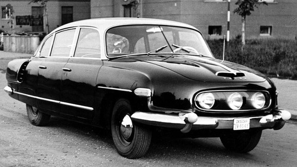 Symbol papalášství je dnes ceněný skvost, zrestaurovaná Tatra 603 stojí 3 miliony
