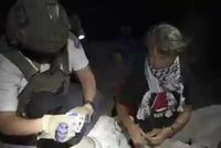 Izraelci zasáhli proti flotile pro Gazu s Gretou na palubě: Použili vodní děla?!