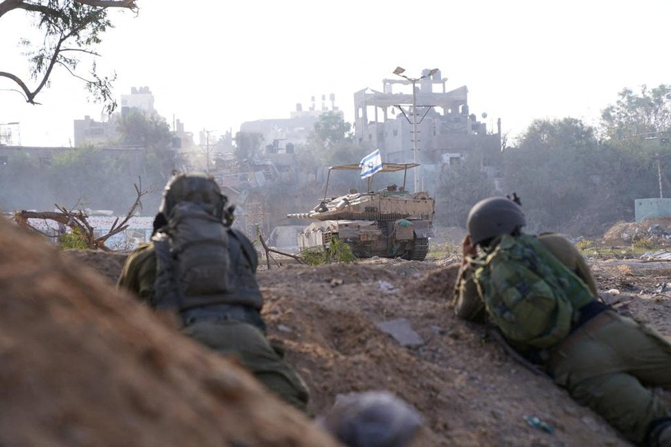 Izraelští vojáci při pozemní operaci v Gaze (9.11.2023)