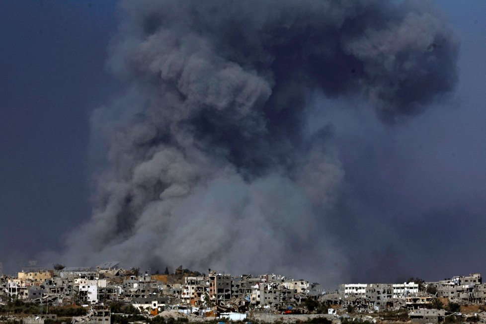 Kouř nad Gazou (11.12.2023)