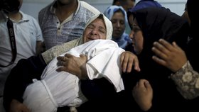 Pohřeb osmiměsíční Lajly Ghandúrové, která se stala jednou z obětí palestinských protestů v Pásmu Gazy.