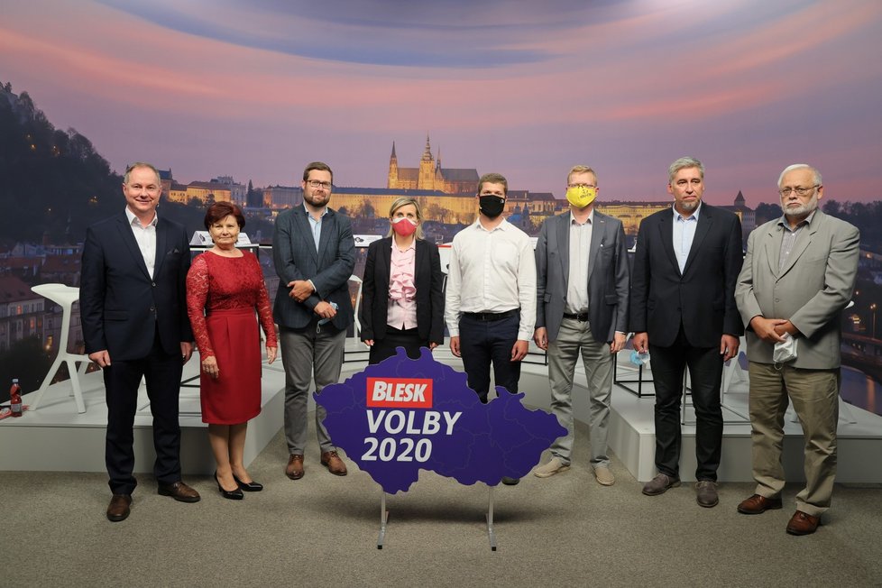 Debata Blesku o školství: Zleva Petr Gazdík (STAN), Alena Nohavová (KSČM), Jiří Nantl (ODS), Jana Mračková Vildumetzová (ANO), Jiří Snížek (Piráti), Pavel Bělobrádek (KDU-ČSL), Pavel Klíma (TOP 09) a Josef Jadrný (ČSSD) (17. 9. 2020)