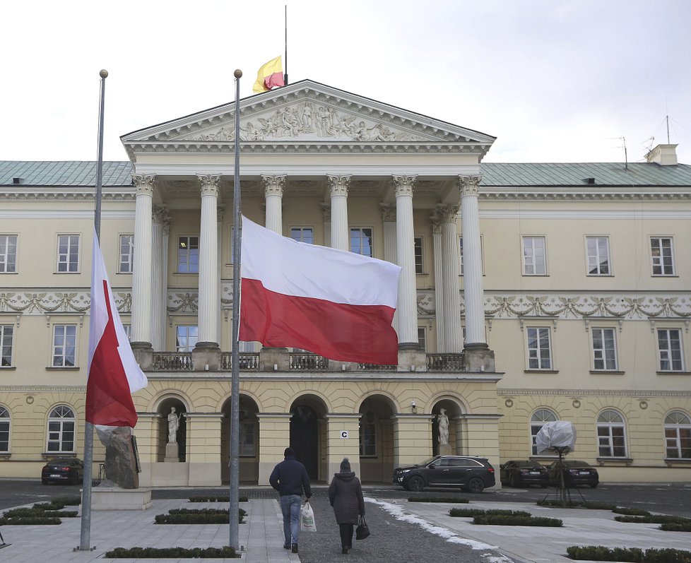 Polsko si připomíná zavražděného primátora Gdaňsku.