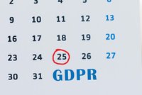 „Nesmyslné, extrémně komplikované.“ Poslanci strhali zákon o GDPR, který se nestíhá