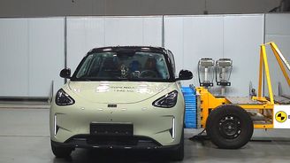Geely E2 Geely E2