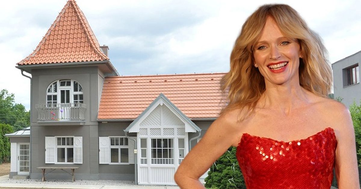 Аня Гейслерова показала редкие архивные фото и раскрыла детали ремонта своей виллы в Добричовице
