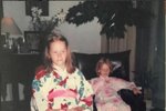 Ester Geislerová zveřejnila fotku sester Ani a Lely Geislerových v kimonu.