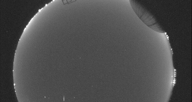 Meteorický roj Geminid, který je aktuálně pozorovatelný na obloze.