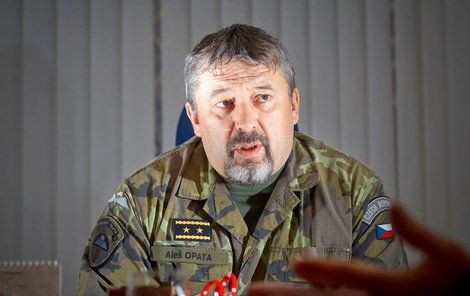 Náčelník generálního štábu Aleš Opata (54) 