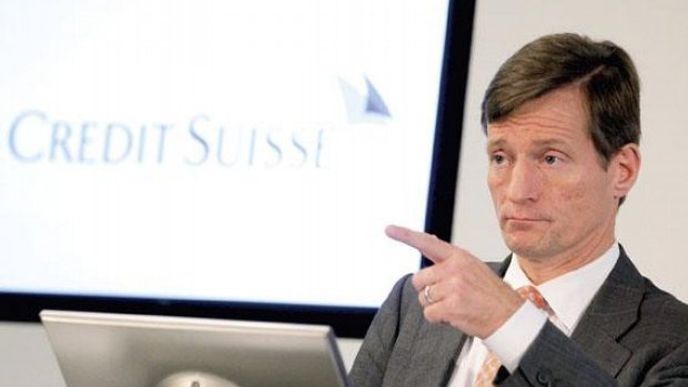 Generální ředitel Credit Suisse Brady Dougan sdělil, že propouštění se dotkne asi dvou
tisíc zaměstnanců