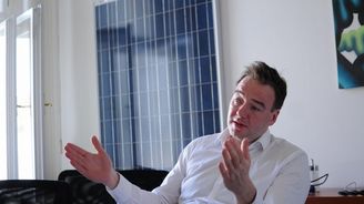 Solární panely dnes tvoří jen třetinu nákladů na instalaci, říká spolumajitel Photon Energy