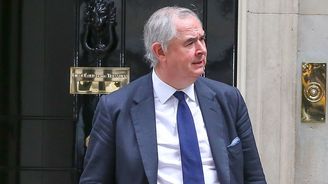 Spojené království stále může uváznout v unijních strukturách, tvrdí britský prokurátor
