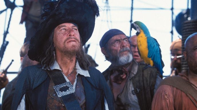 Geoffrey Rush v roli kapitána Barbossy v Pirátech z Karibiku.