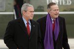 Poslední slova Georga Bushe staršího patřila jeho synovi, také bývalému prezidentovi Spojených států