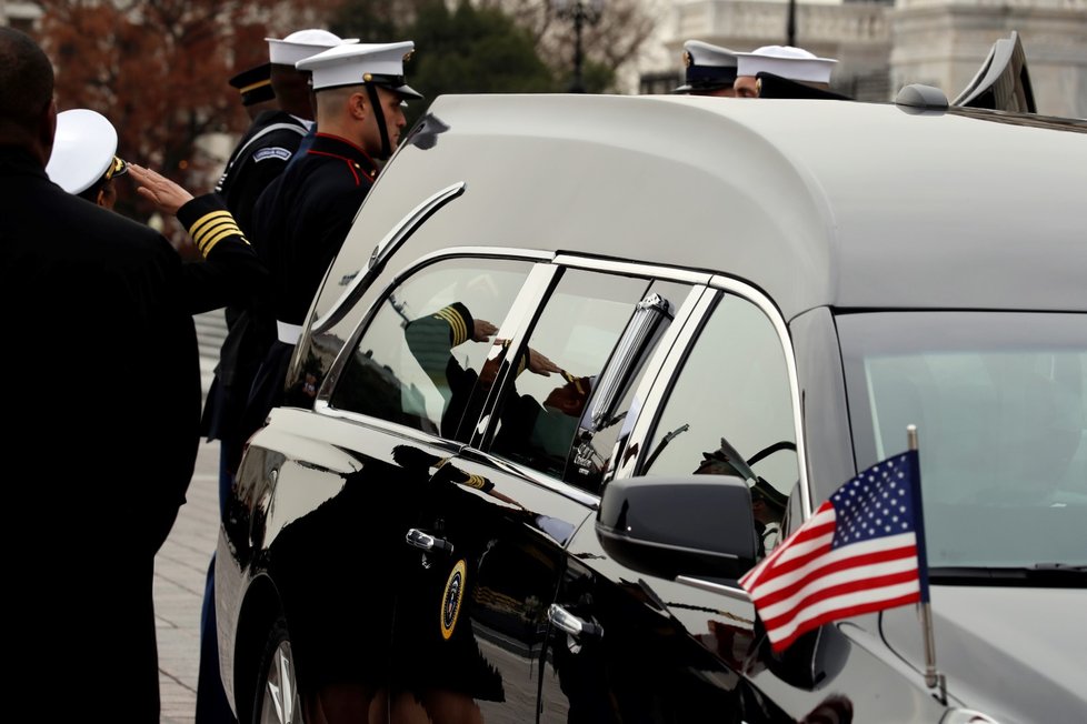 Pohřeb amerického prezidenta George Bushe staršího (5. 12. 2018)