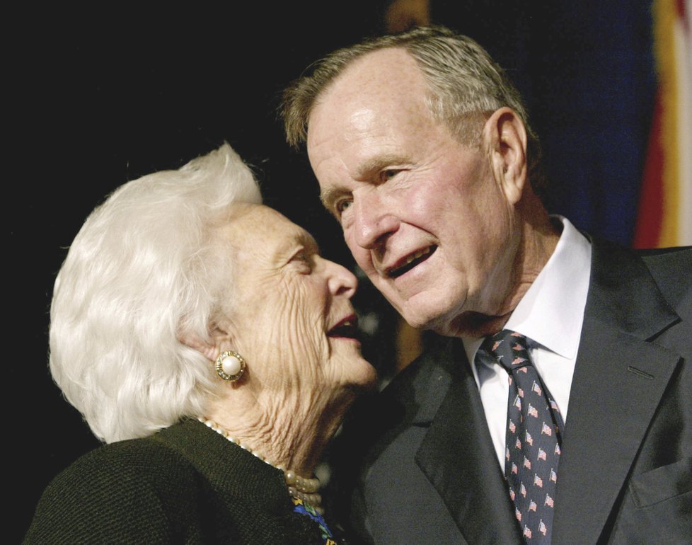 George Bush st. se svou manželkou Barbarou