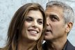 Clooney s partnerkou