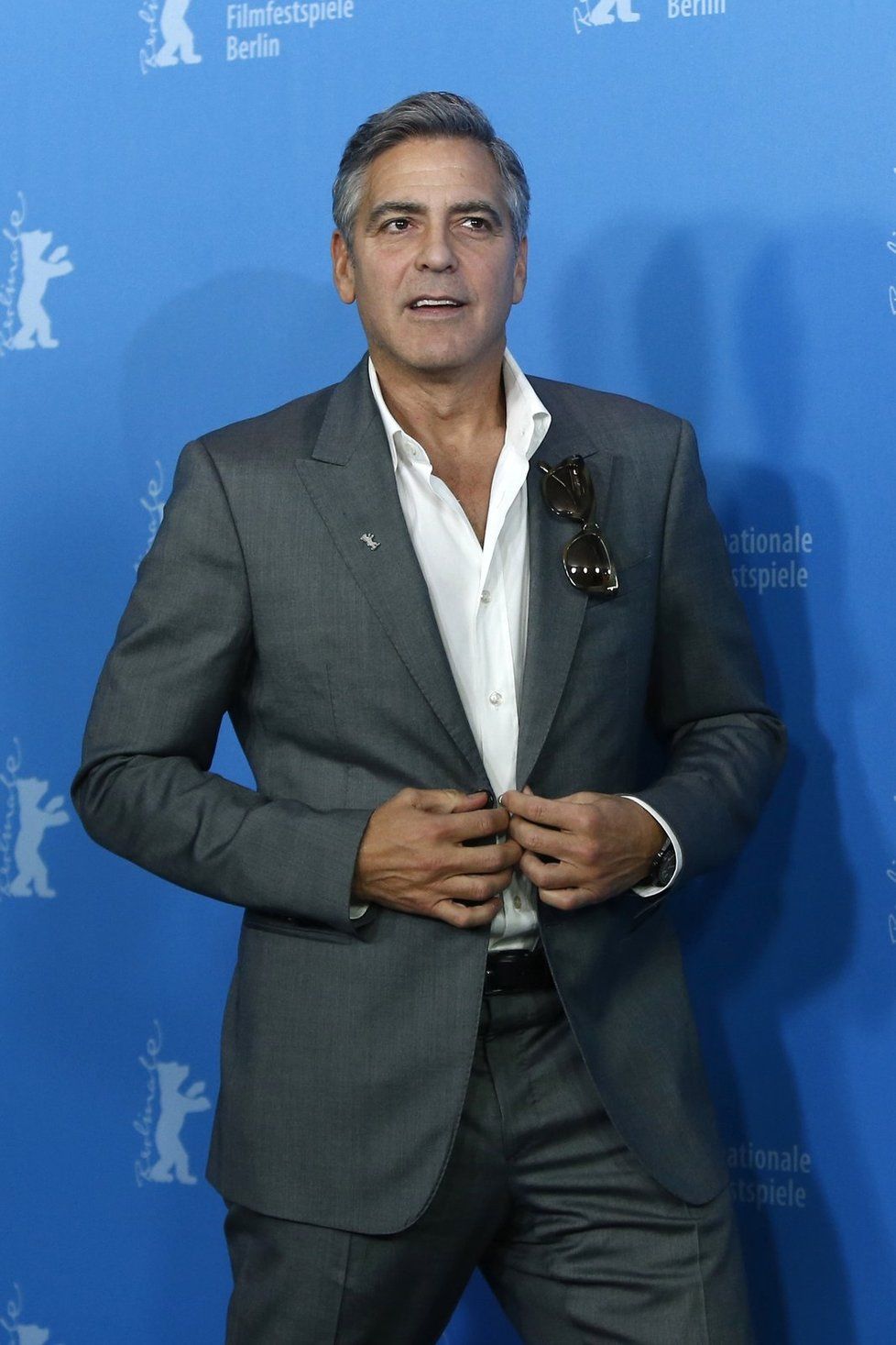 George Clooney se na německý festival vyfešákoval.