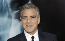 Na George Clooneyho se krásky jen lepí: Má novou sousedku Cindy Crawford! 