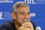 Clooney chce věnovat svůj popel kamarádům, abyho roznesli tam, kde ještě nebyl