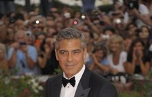 George Clooney všechny převezl: Tajně se oženil!