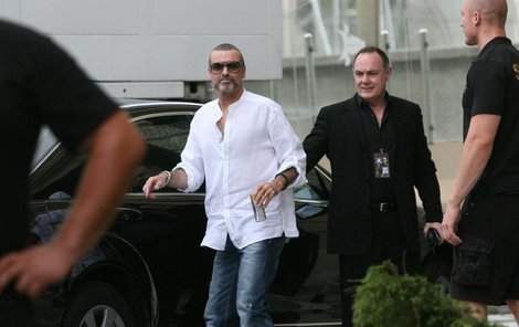 George Michael se do Prahy vrátil po třech měsících.