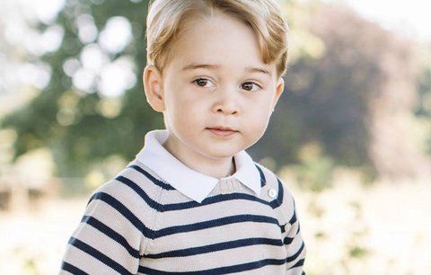 Princi Georgeovi jsou tři roky: Podívejte se na jeho nové fotky!
