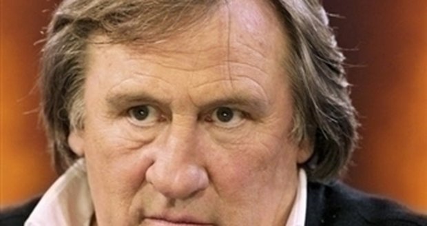 Gérard Depardieu hubne, aby si mohl pořádně vychutnat Vánoce