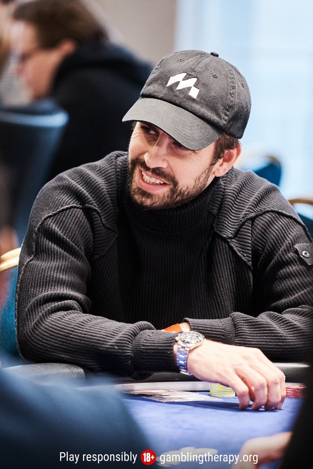 Gerard Piqué na tradičním pokerovém turnaji evropské série.