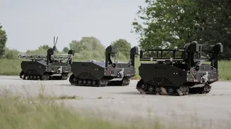 Obrana táhne německou ekonomiku. Většina peněz na investice ale lepí díry v rozpočtu Obrana táhne německou ekonomiku. Většina peněz na investice ale lepí díry v rozpočtu