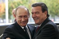 Putin odmítl setkání se Zelenským: Mluvil ale s mužem, kterého chce vyslat na jednání!
