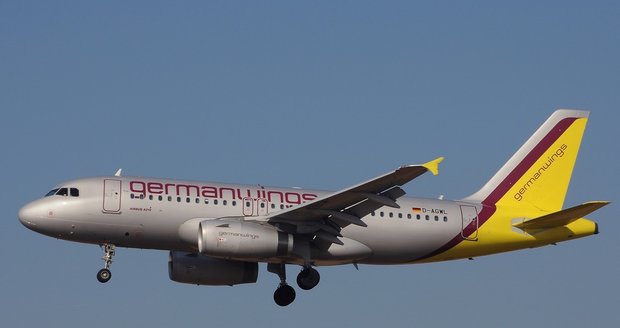 Na palubě letadla společnosti Germanwings letěly s piloty ženy v civilu