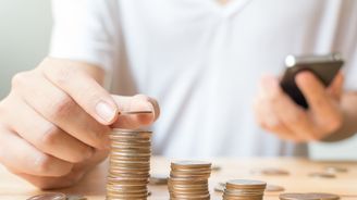 Založte si běžný účet online a získejte spořicí účet s úrokem 3 %