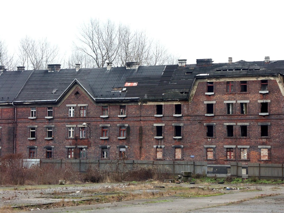 Ostrava-Přívoz I. I za takovou střechu nad hlavou byli někteří lidé vděčni.