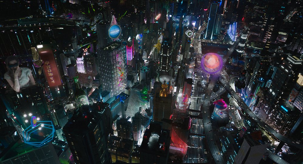 Ghost in the Shell: Scarlett Johansson vystřídala Avengers za kyberpunk