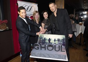 Hlavní hrdinka hororu Ghoul má z natáčení ještě dodnes noční můry. Režisér Jákl premiéru vlastního filmu ani neviděl.