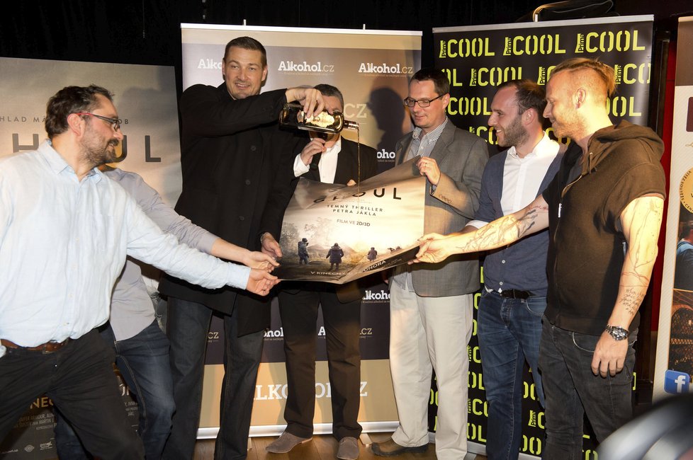 Petr Jákl oficiálně představil svůj nový film Ghoul, který bude mít premiéru 26. února.