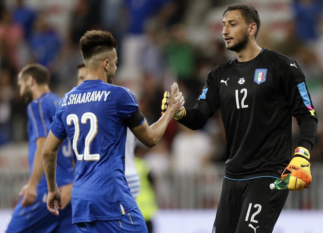 Brankář Gianluigi Donnarumma je hvězdou italského výběru